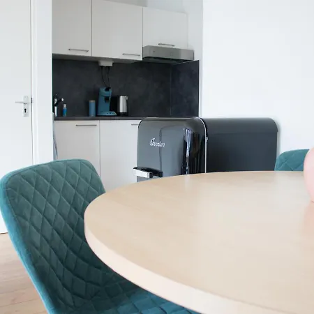 Janssen In Lägenhet